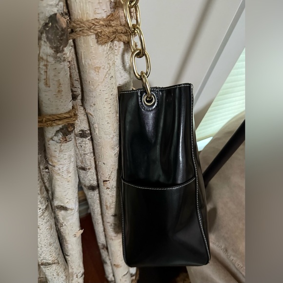 ASOS - Runway Tote - Picture 2 of 4